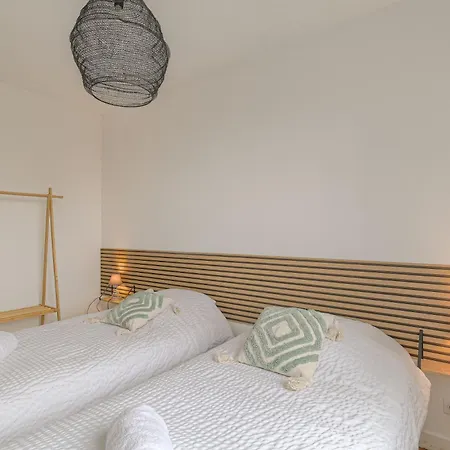Apartment Les Sables, 6 Personnes Villefranche-sur-Saone