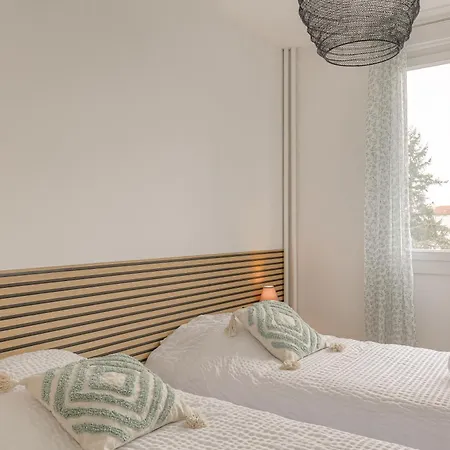 Les Sables, 6 Personnes * Villefranche-sur-Saone