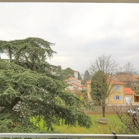 Les Sables, 6 Personnes Villefranche-sur-Saone
